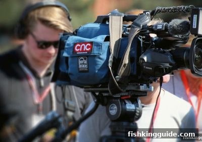捕鱼王推荐：英超赛事即时比分统计与充值福利全攻略